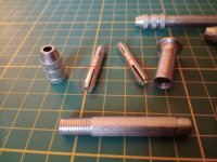 2026-01-06 mandrin a main 02 extrait.jpg